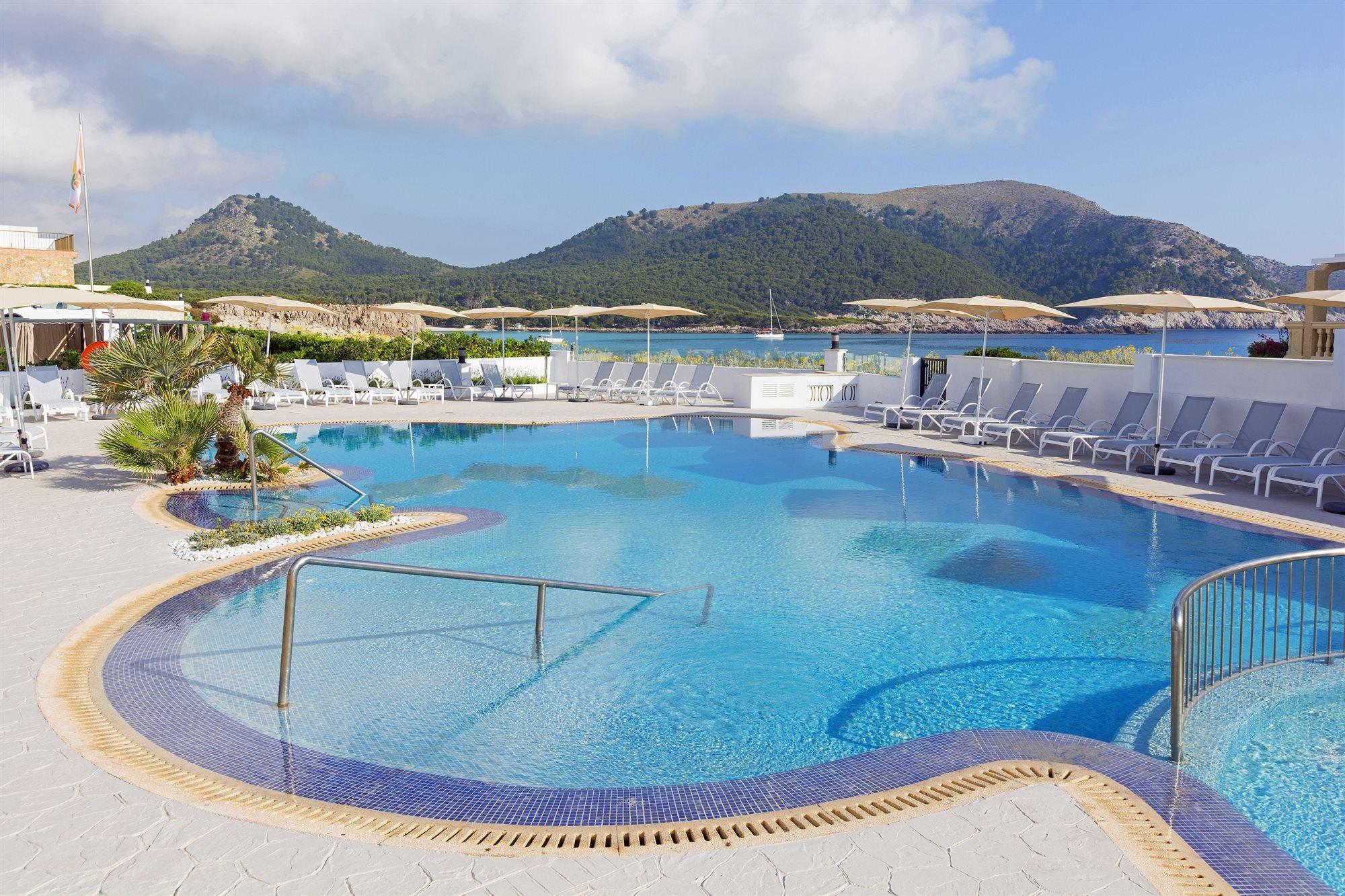 Hsm Regana - Adults Only Hotel Cala Ratjada  Exterior photo