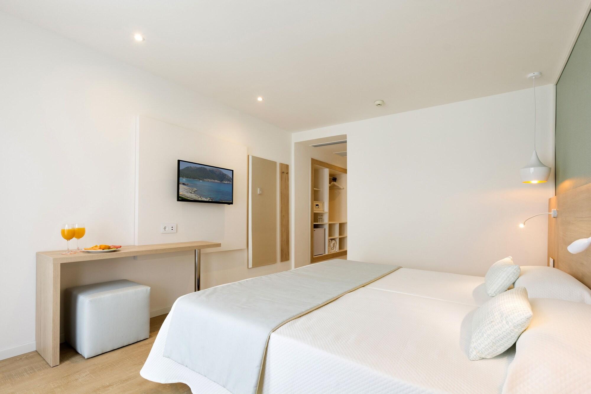 Hsm Regana - Adults Only Hotel Cala Ratjada  Exterior photo