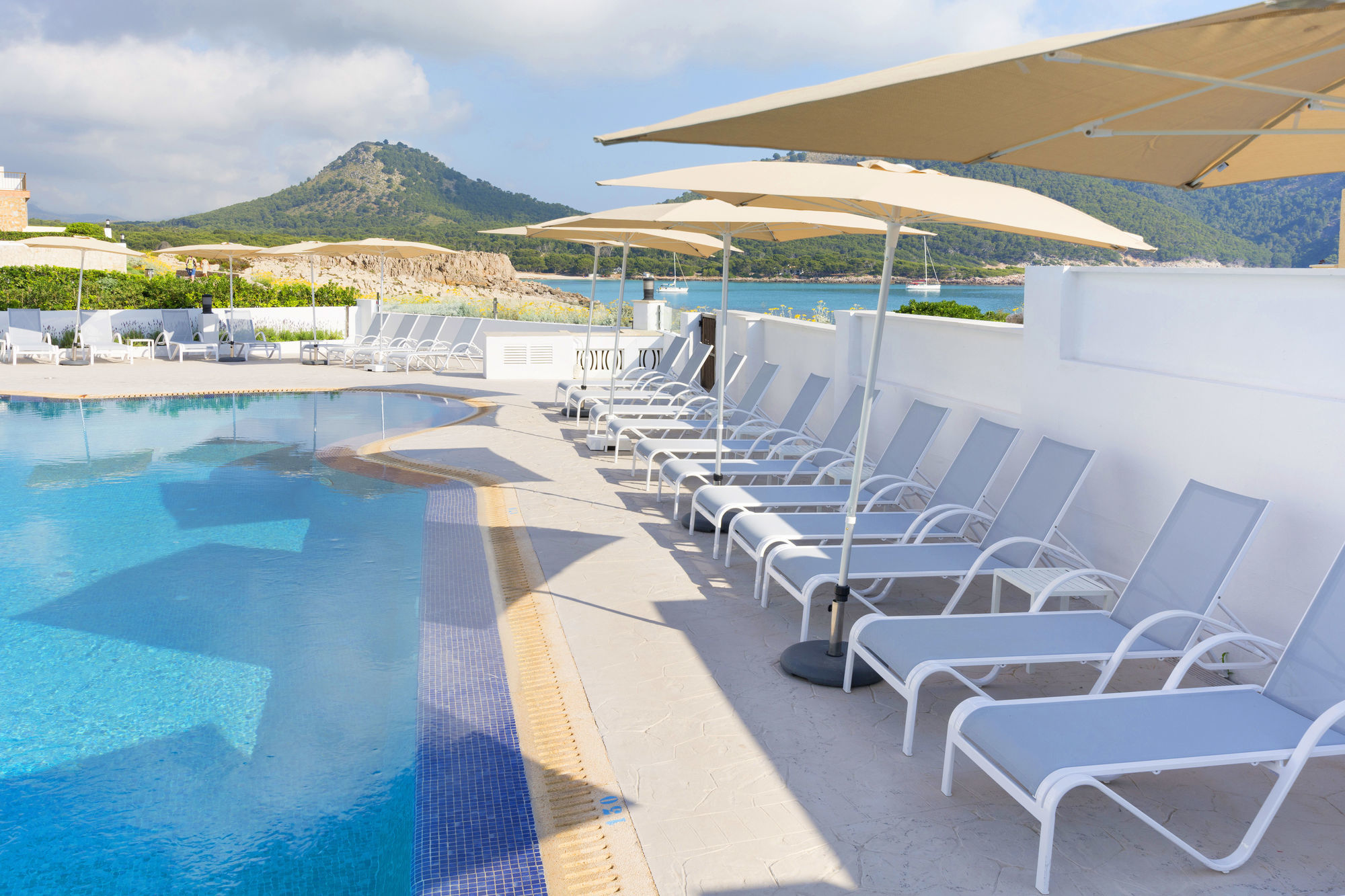 Hsm Regana - Adults Only Hotel Cala Ratjada  Exterior photo