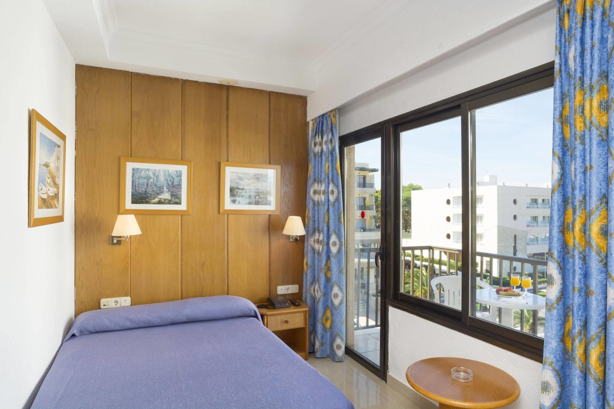 Hsm Regana - Adults Only Hotel Cala Ratjada  Exterior photo